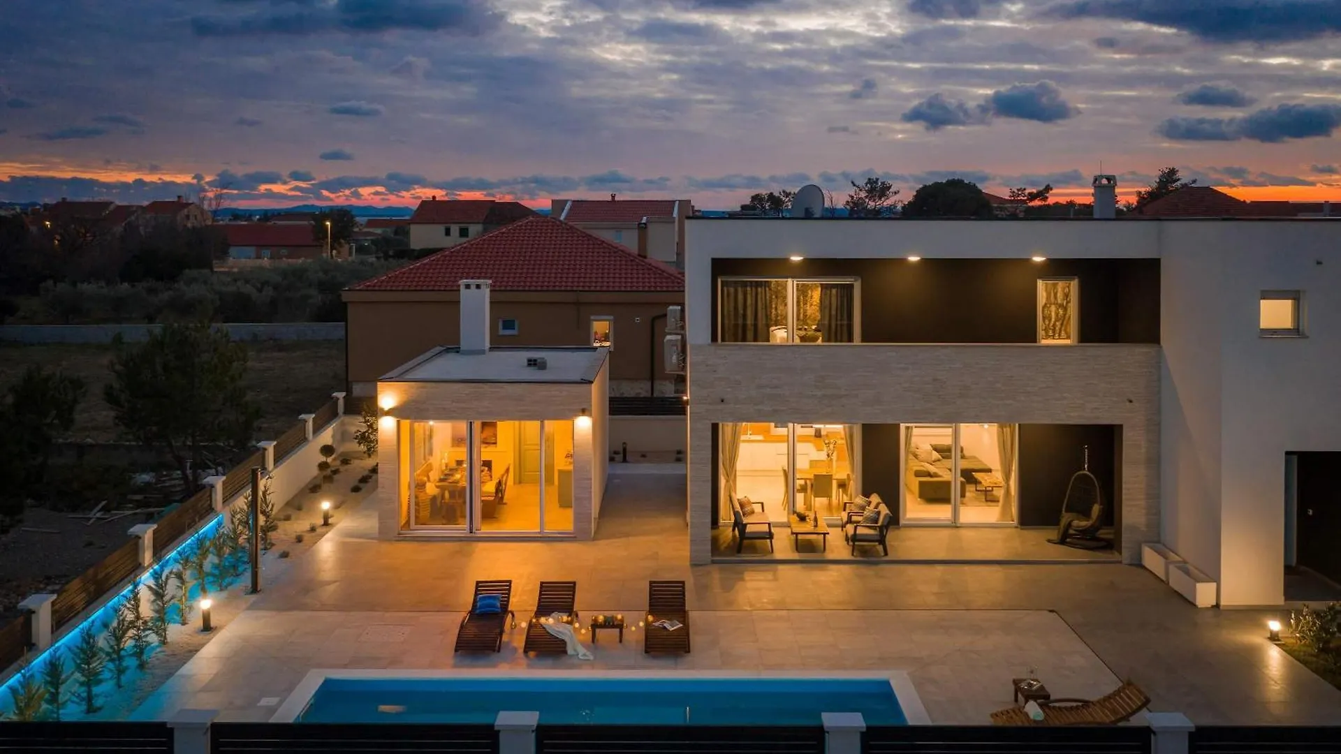Villa With Pool Near Sandy Beach - By Traveler Tourist Agency Krk - Id 2224 Privlaka